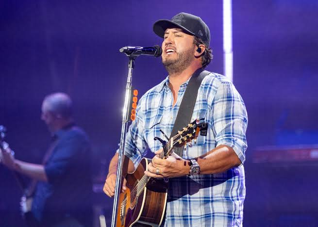 Luke Bryan - "Crooked Rows of Corn" [8149]
