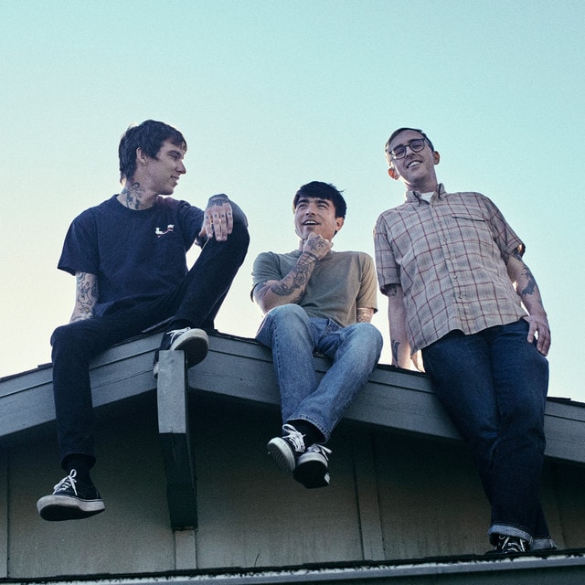 Joyce Manor - "I Used To Go This Bar" [7926]