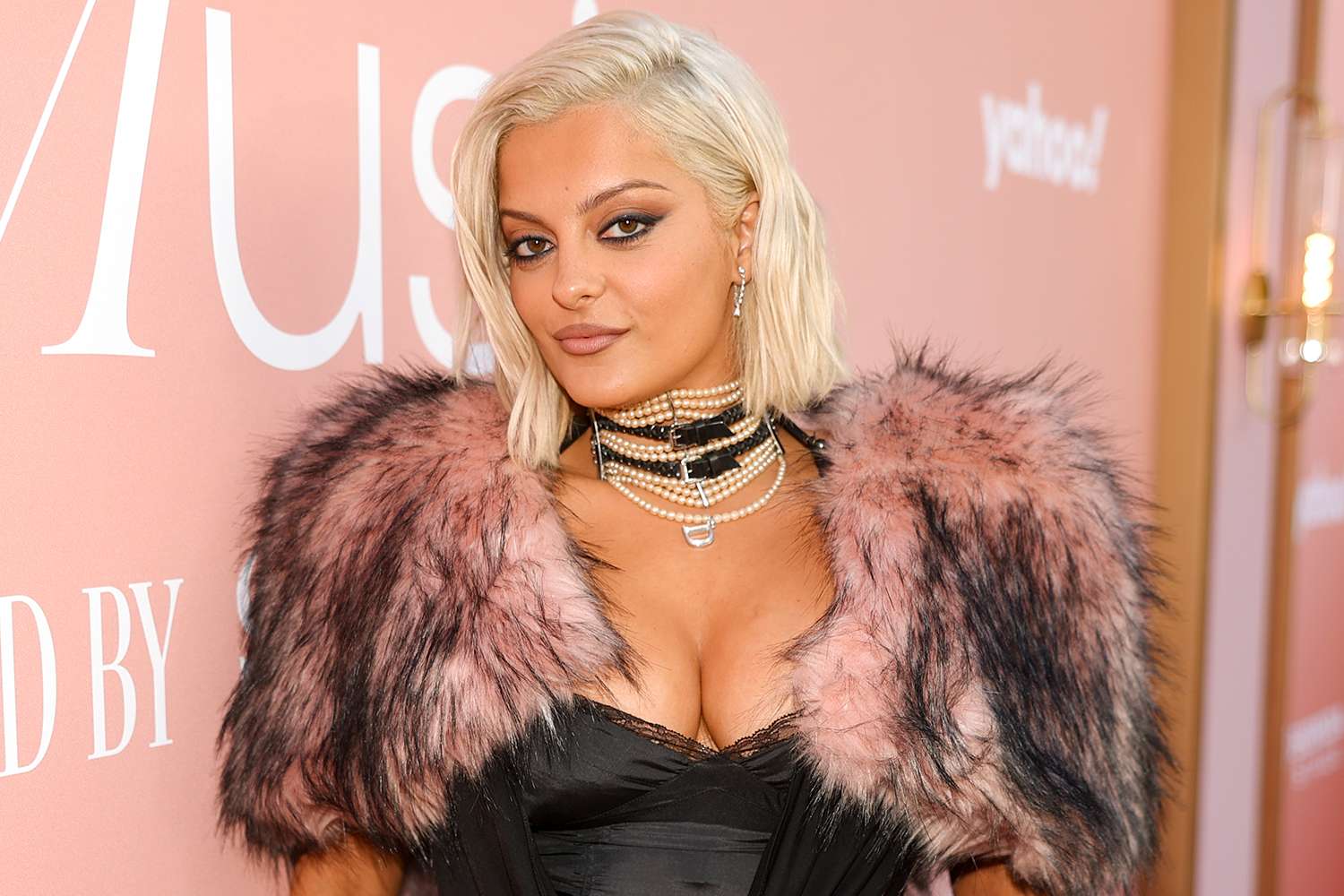 Post Bebe Rexha Love Island UK 2026 Performance Clips [7881]